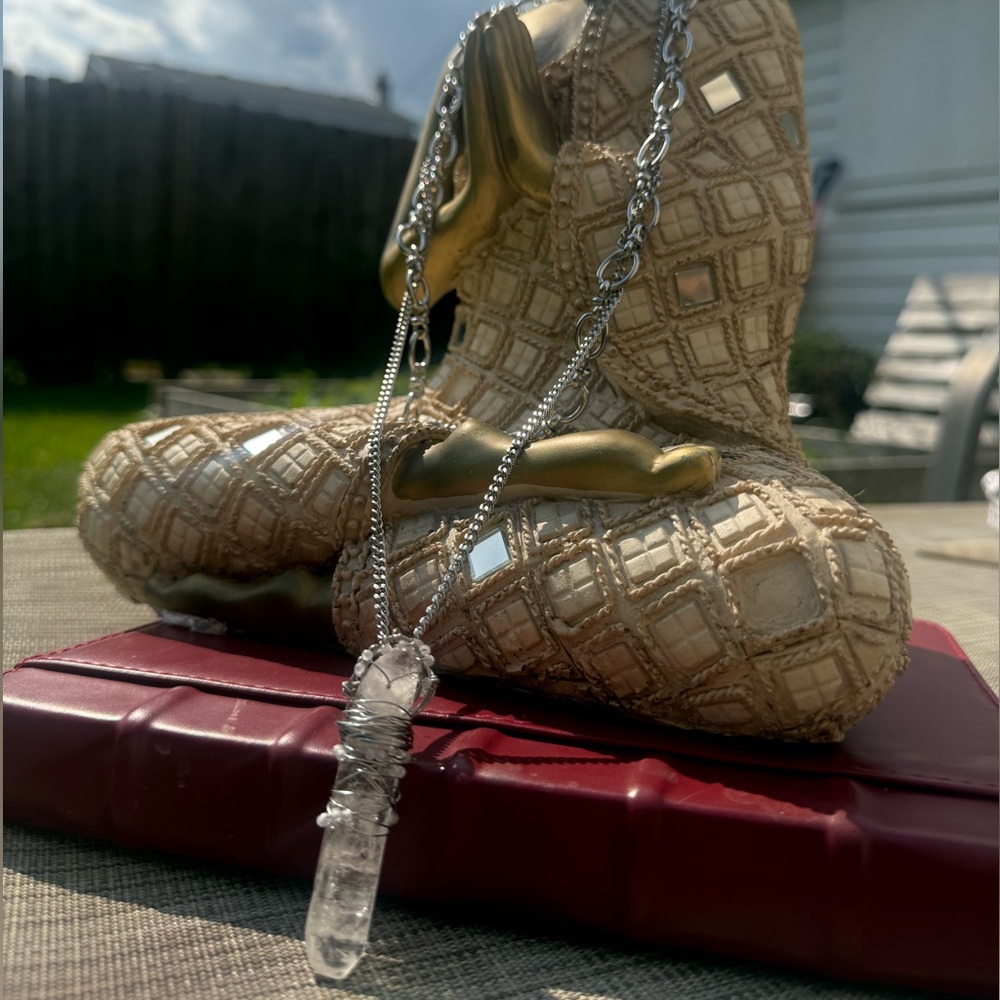Delicate Weapon- Clear Quartz & Swarovski Stainless Steel Double layered - Picture 3 of 9